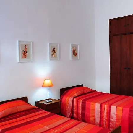 Casa Da Avo Nina Πανσιόν 4*